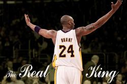 开云体育在线-时间的暴君，霍勒迪如何用24秒编织一场华丽的绞杀