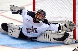 开云体育入口-跨越时空的纪录之夜，当上海轻骑掠过范弗利特的神射轨迹