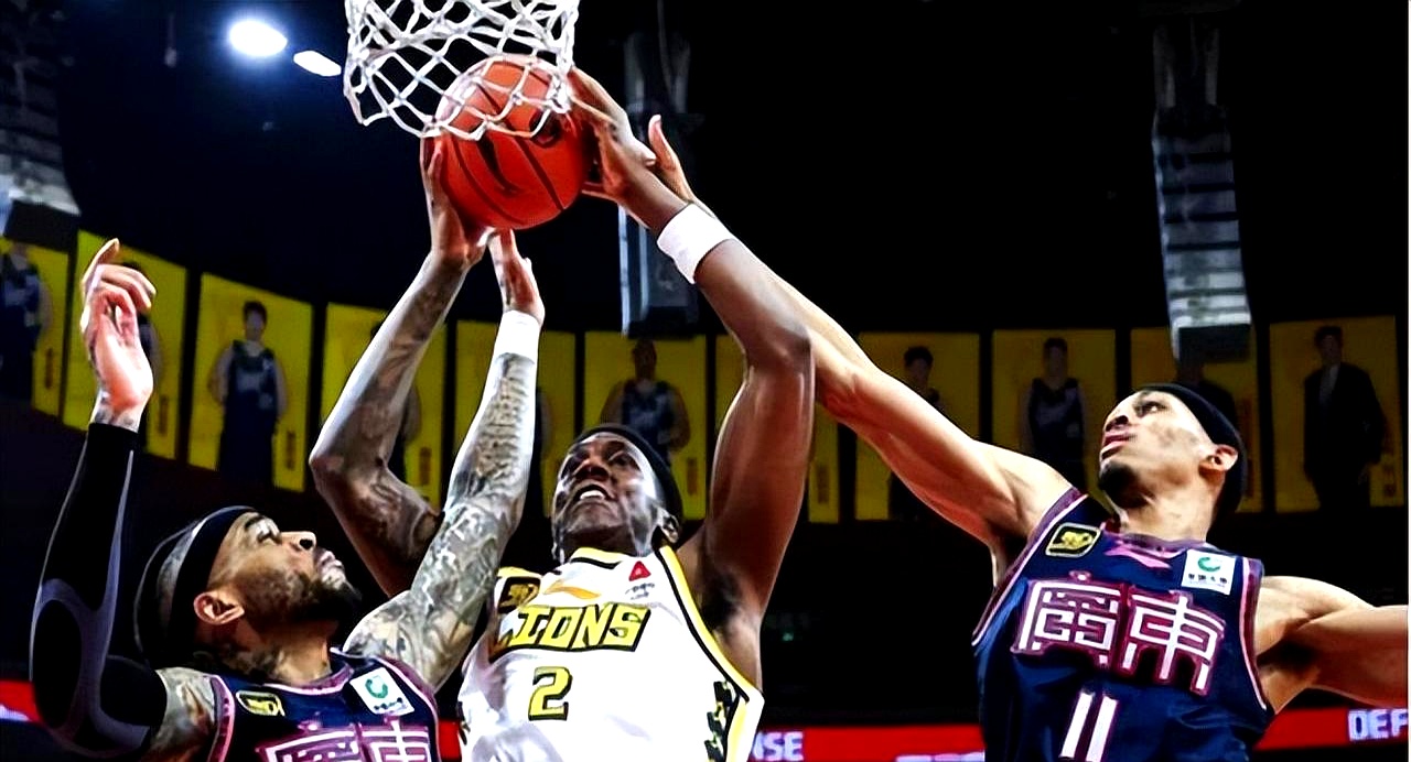 广东队在客场战胜对手，夺冠追梦