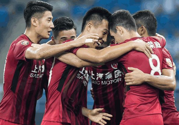 上海上港客场大捷,积分榜领跑形势稳定 上海上港客场大捷,积分榜领跑形势稳定
