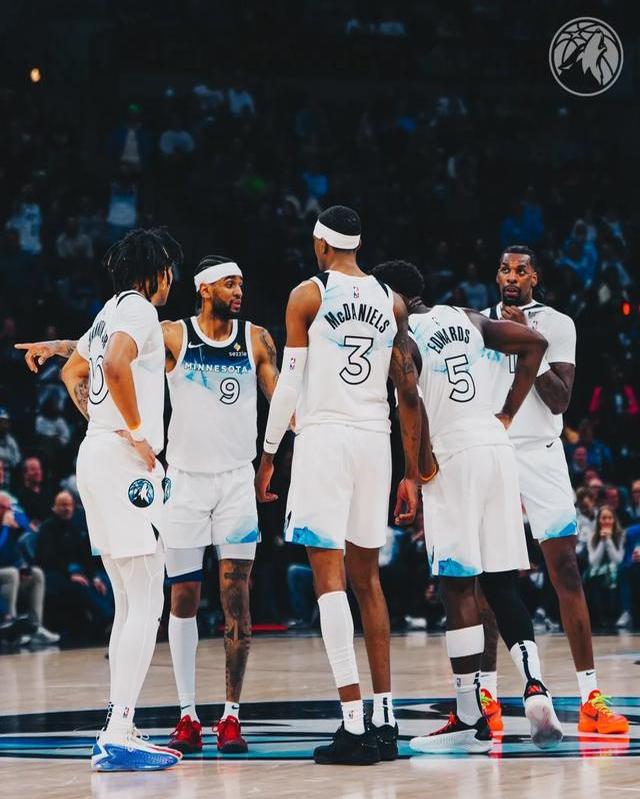 克尔塔主场保持连胜,向前进一步 克尔塔主场保持连胜,向前进一步