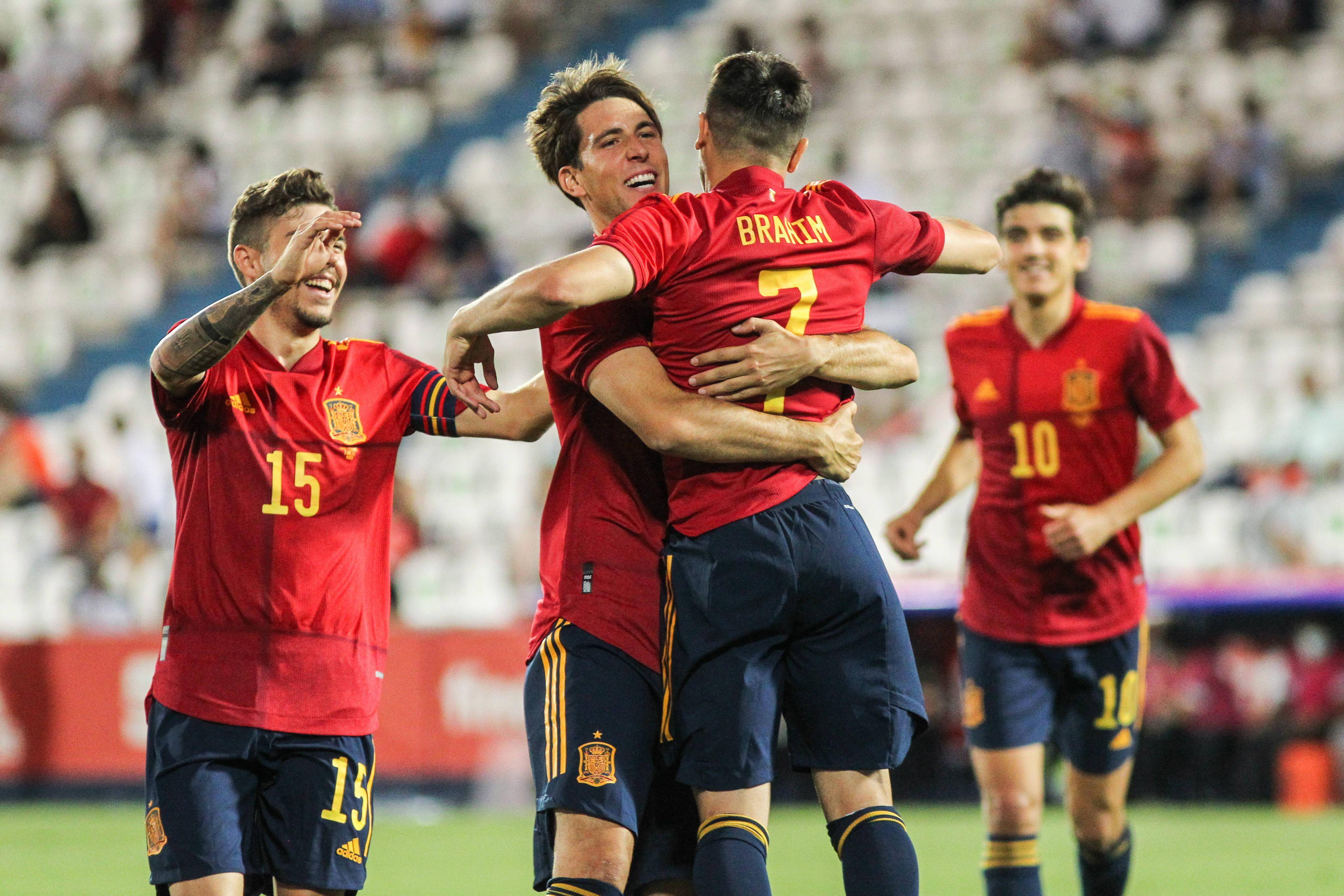 斯洛伐克队获得一场胜利,晋级赛事 斯洛伐克队获得一场胜利,晋级赛事