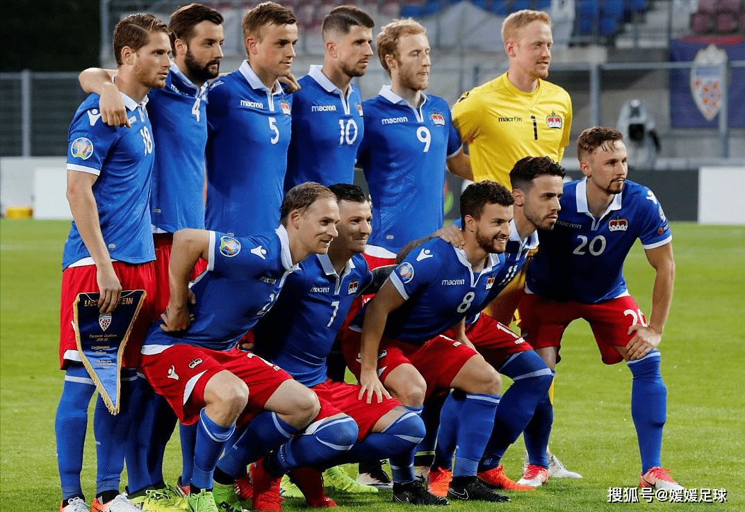 包含斯洛伐克国家队备战关键比赛达尔休主帅全力备战的词条 包含斯洛伐克国家队备战关键比赛达尔休主帅全力备战的词条