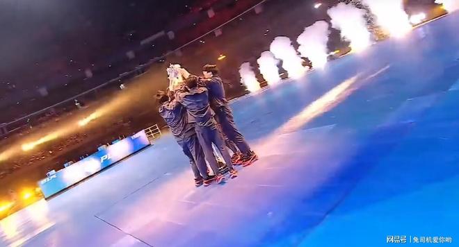 NS力克HKA，Elk线上压制力十足顶尖较量入围赛，让粉丝疯狂欢呼