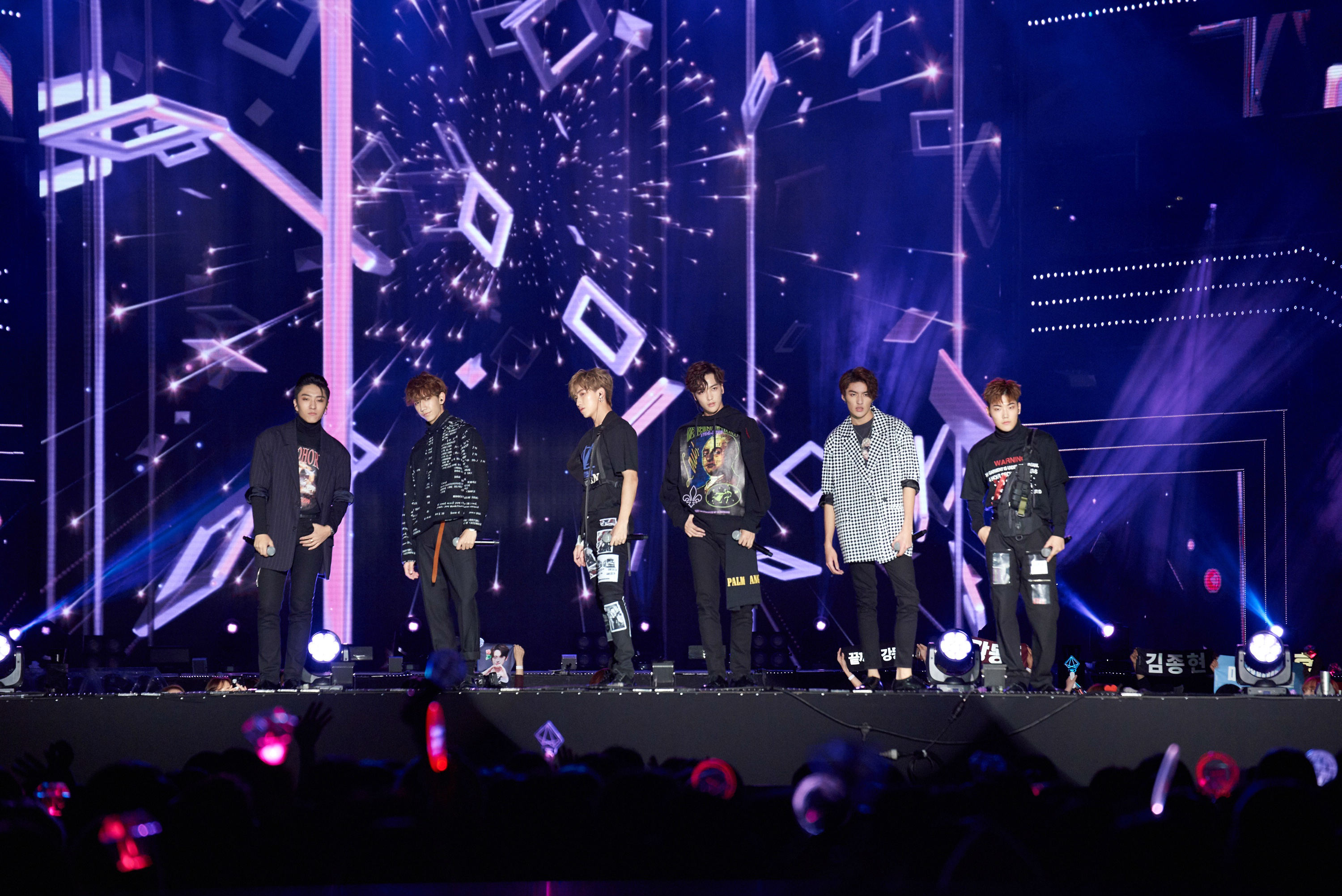 无敌之师,中国足球队征服国际舞台 无敌之师,中国足球队征服国际舞台