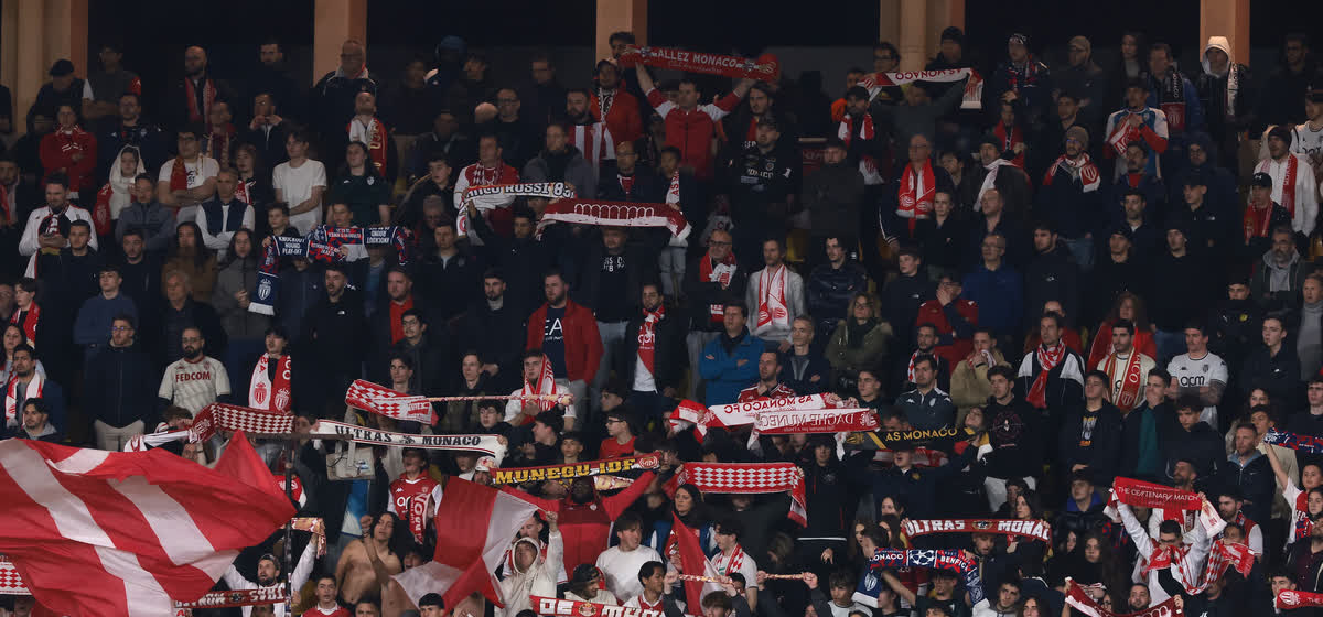 热火主场大胜,夺得本赛季首次胜利 热火主场大胜,夺得本赛季首次胜利