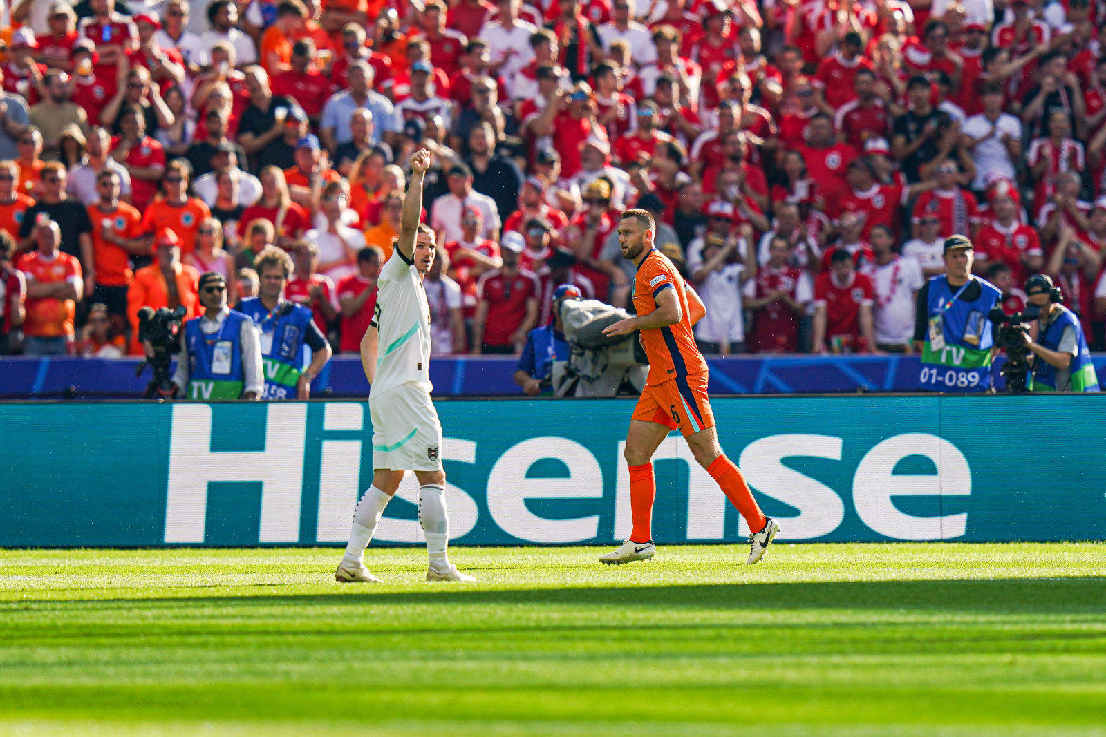 荷兰轻取奥地利，哈弗茨扛起全队的简单介绍