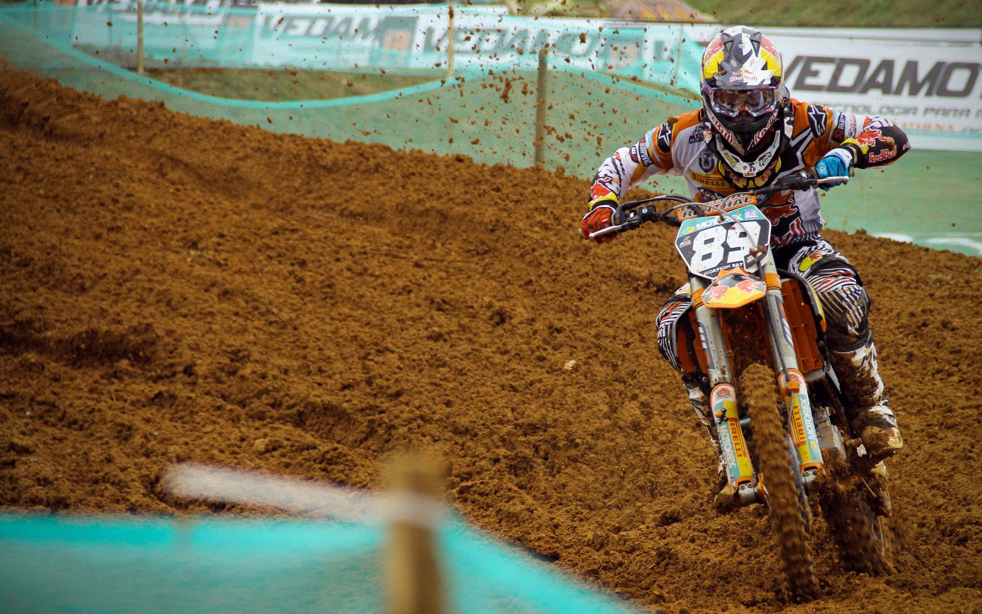 绿茵轰鸣声中的王朝更迭，国王引擎全开击穿76人防线