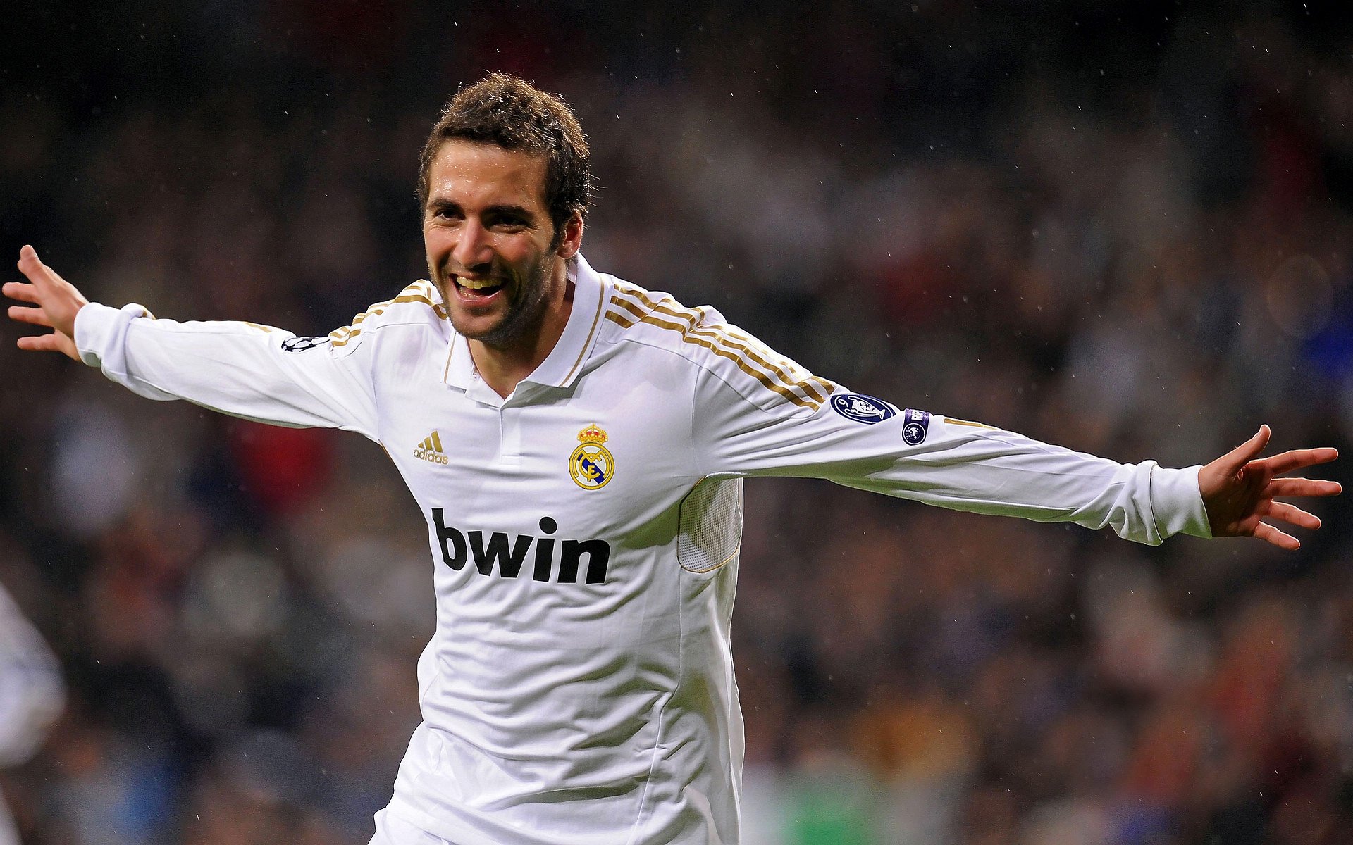 网坛孤勇者，纳达尔的逆转史诗—当温网与戴维斯杯铸就不朽